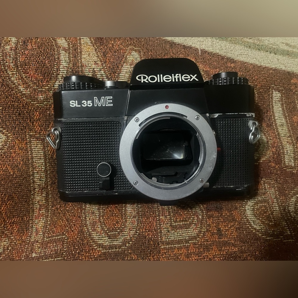 Vintage Rolleiflex SL35 ME SLR 35mm Camera BODY ONLY No Battery Door